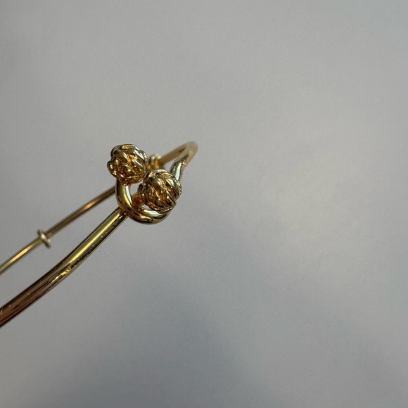 Lilly Pulitzer Gold Bangle Bracelet - Picture 2 of 3